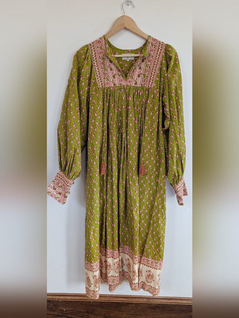 Mille Resort Michelle Bohemian Floral Long-Sleeve Midi Dress Green Orange XS